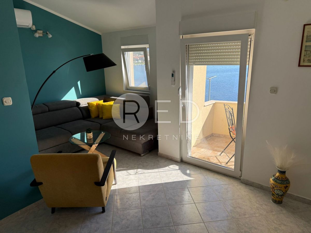 Casa Posedarje, 190m2