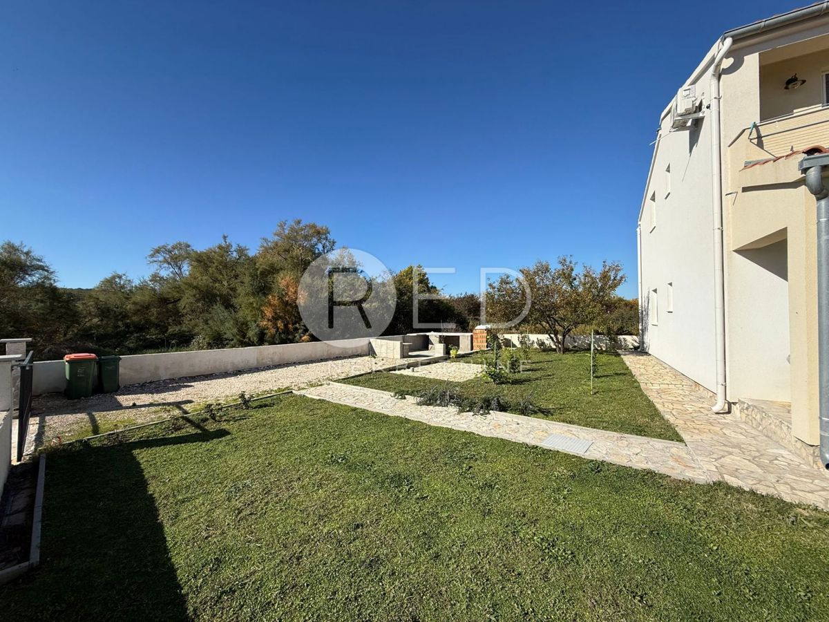 Casa Posedarje, 190m2