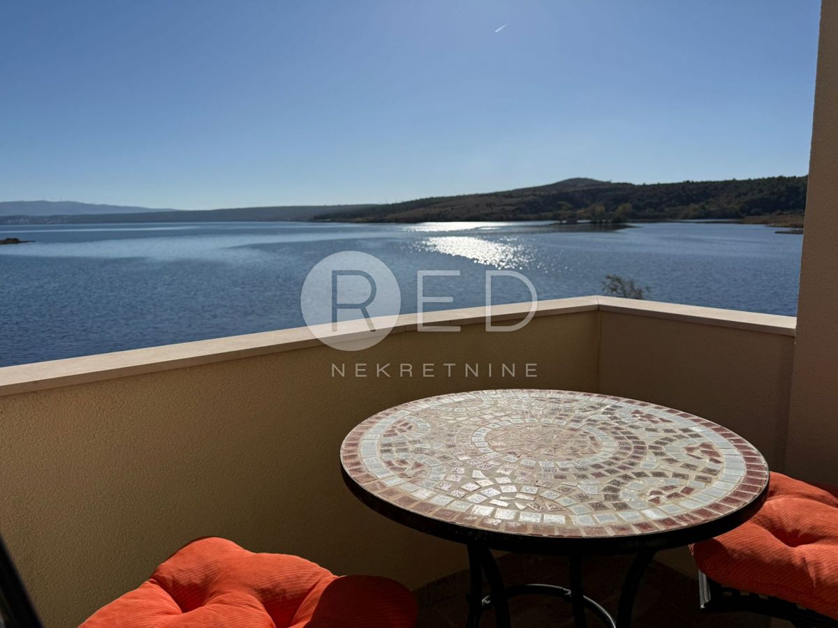 Casa Posedarje, 190m2