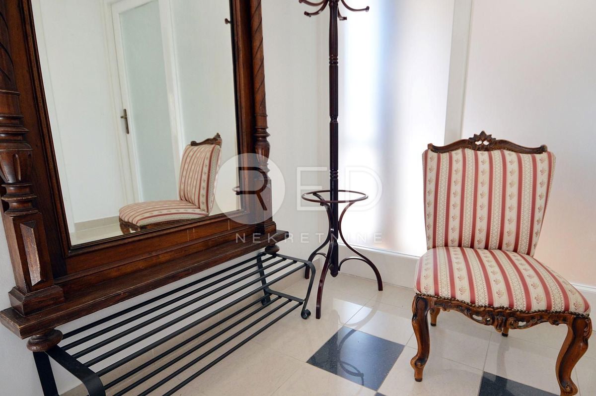 Appartamento Arbanasi, Zadar, Ulica nadbiskupa Vicka Zmajevića, 128m2