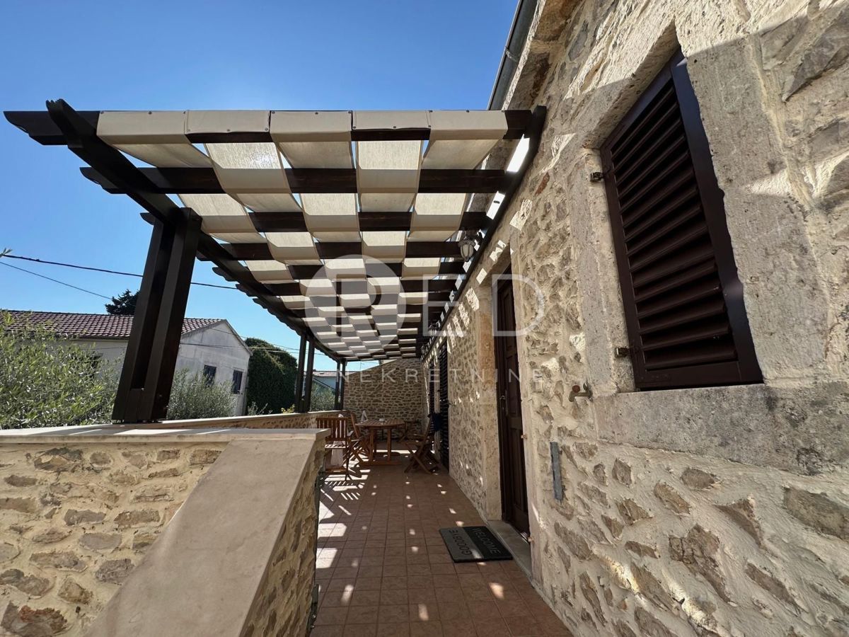 Appartamento Arbanasi, Zadar, Ulica nadbiskupa Vicka Zmajevića, 128m2