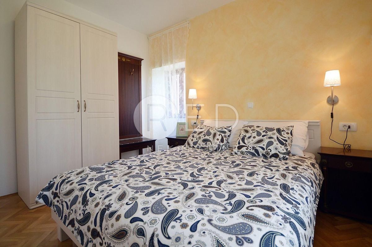 Appartamento Arbanasi, Zadar, Ulica nadbiskupa Vicka Zmajevića, 128m2