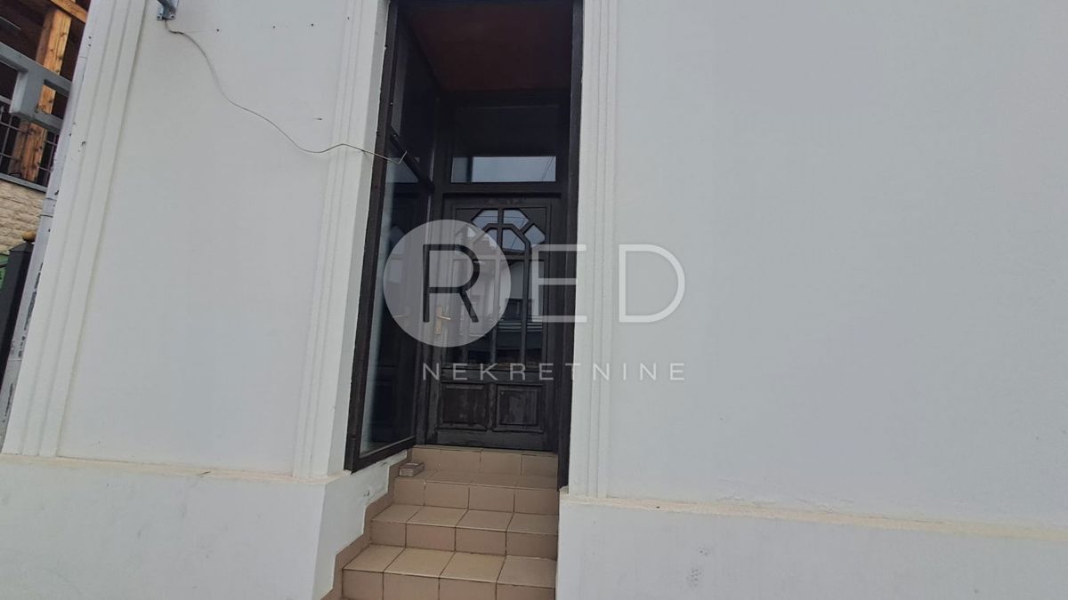 Commerciale Centar, Požega, 382m2