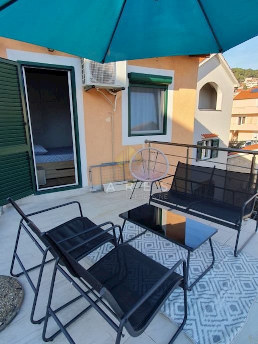 Casa Crnica, Šibenik, Drvarska ulica, 72m2