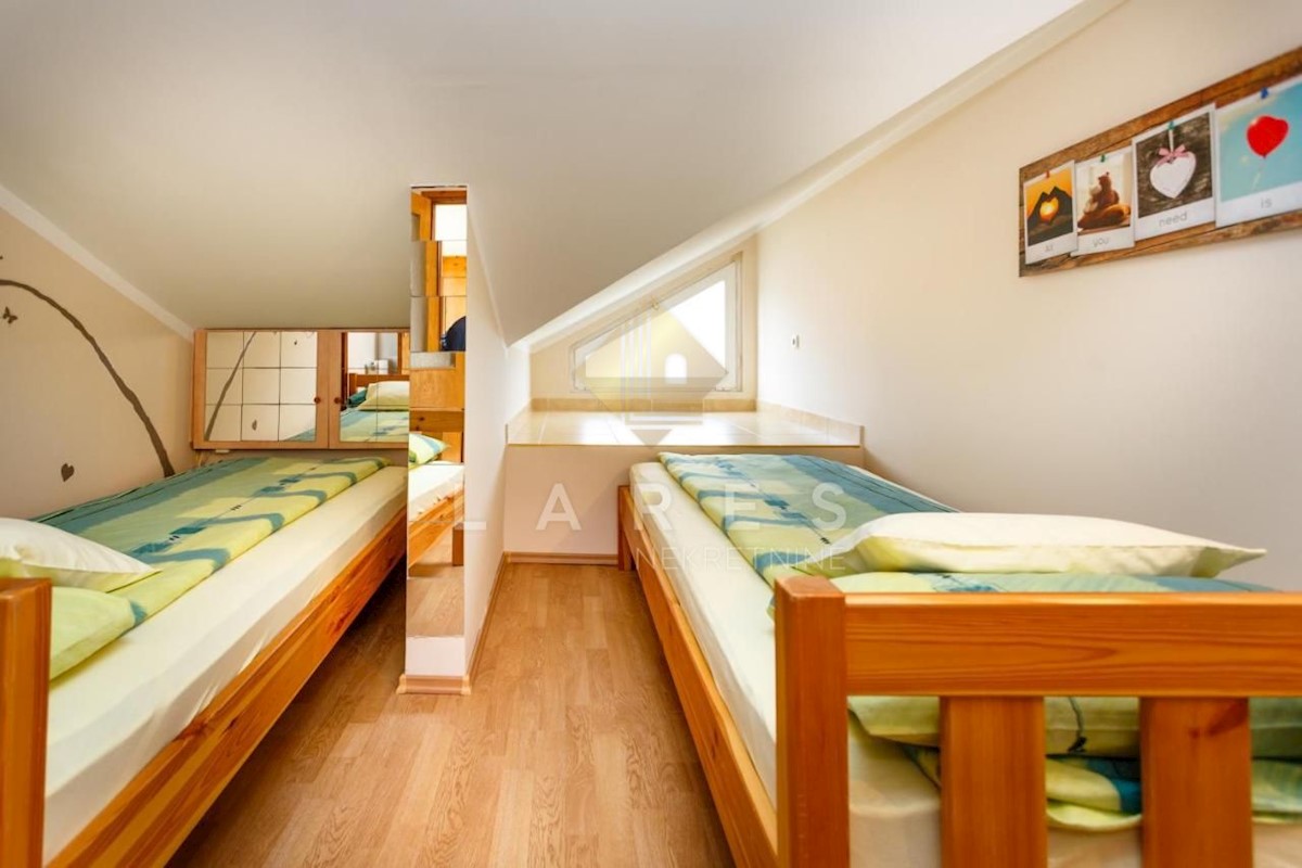 Casa Malinska, Malinska-Dubašnica, 280m2