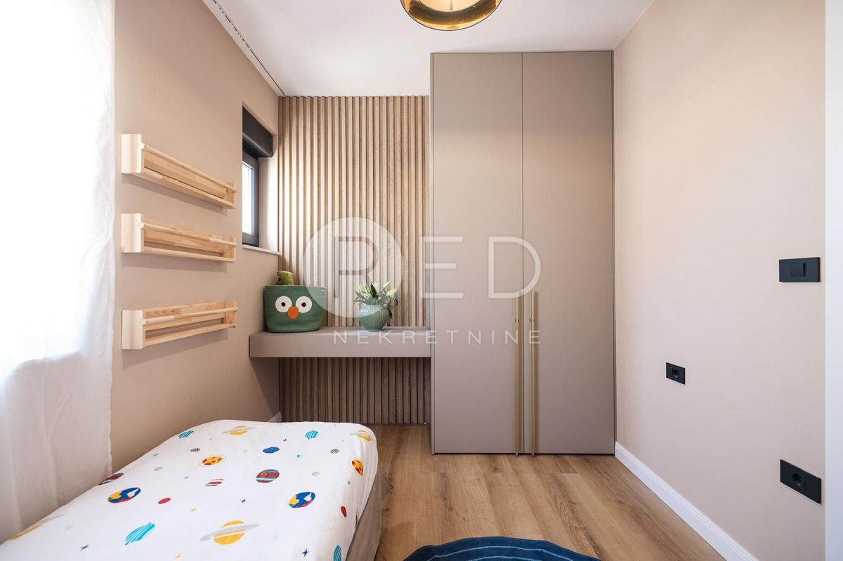 Appartamento Višnjik, Zadar, Ulica Slavka Perovića, 110m2