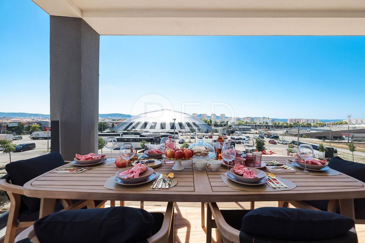 Appartamento Višnjik, Zadar, Ulica Slavka Perovića, 110m2