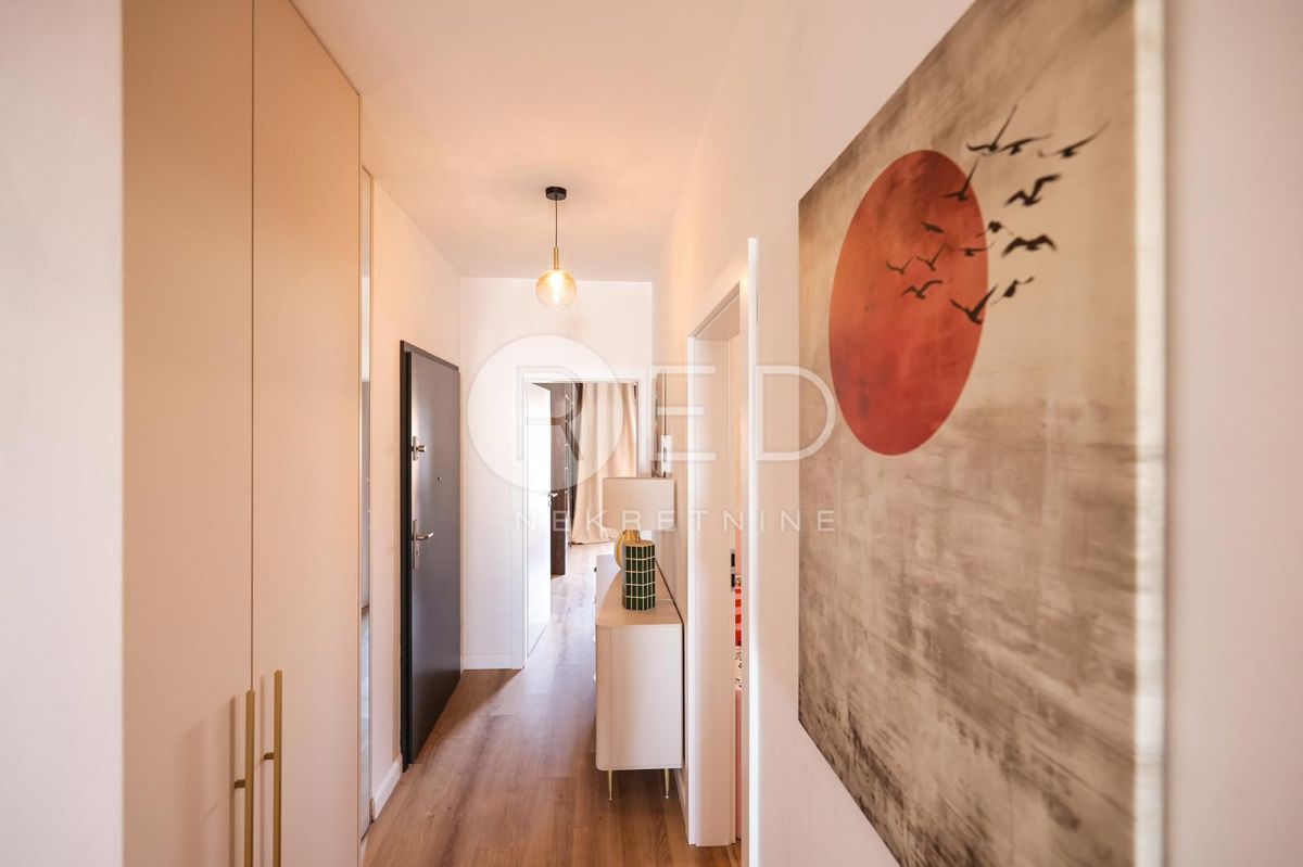 Appartamento Višnjik, Zadar, Ulica Slavka Perovića, 110m2