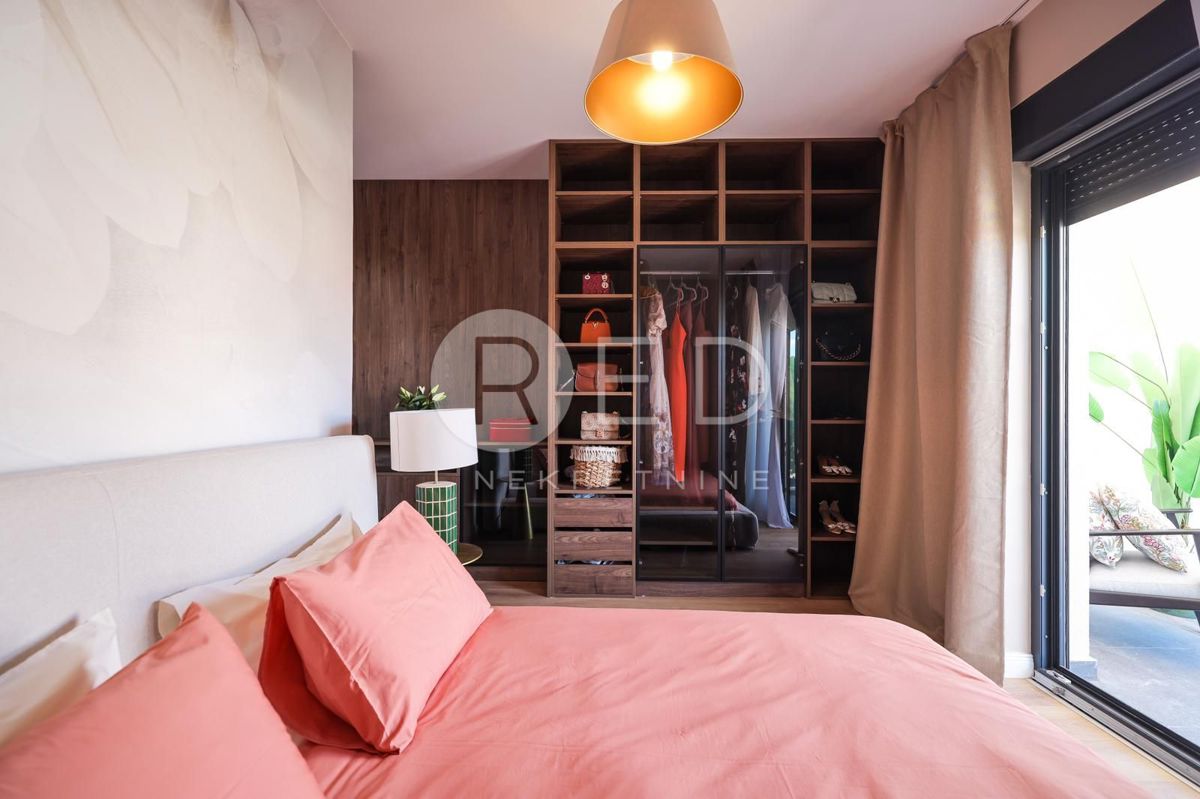 Appartamento Višnjik, Zadar, Ulica Slavka Perovića, 110m2