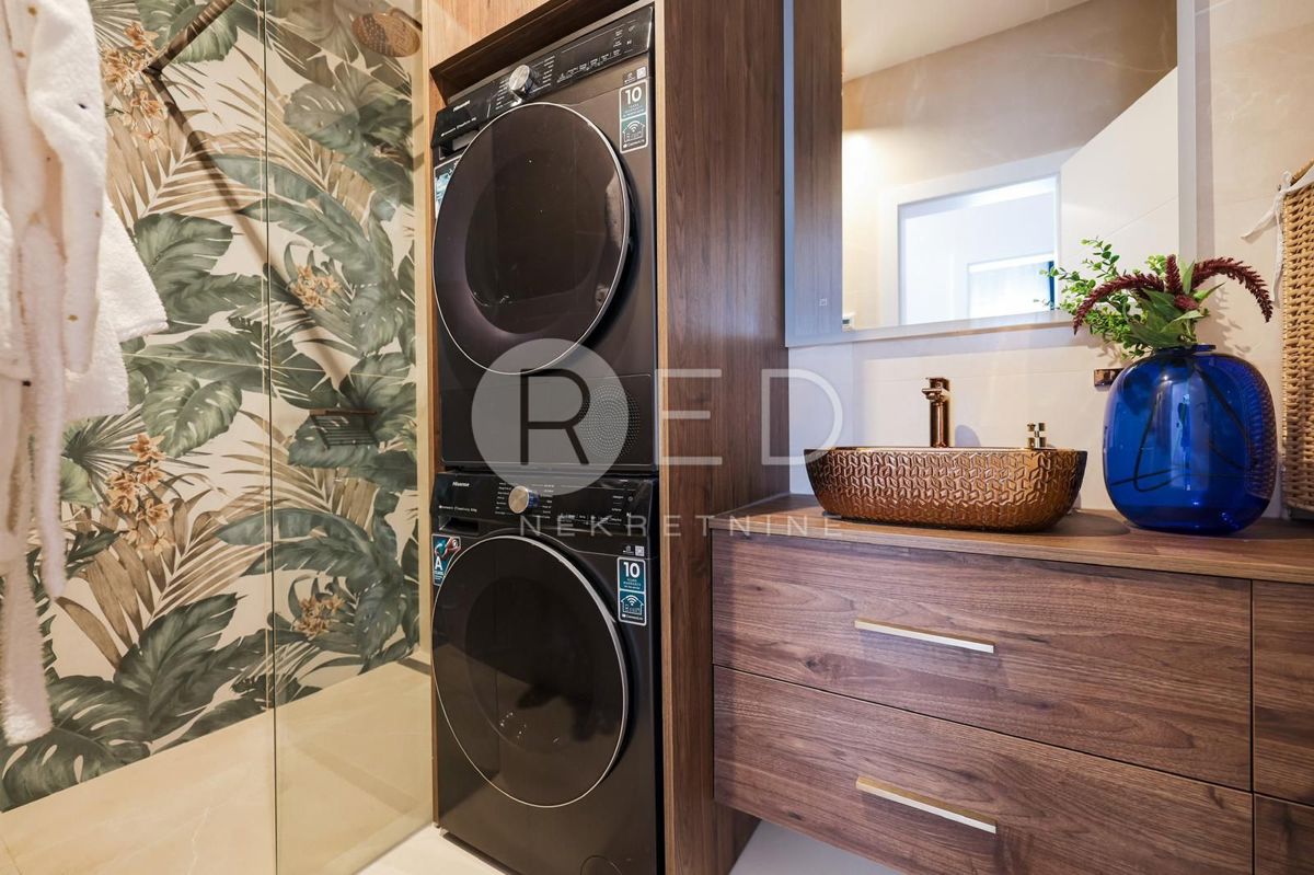 Appartamento Višnjik, Zadar, Ulica Slavka Perovića, 110m2