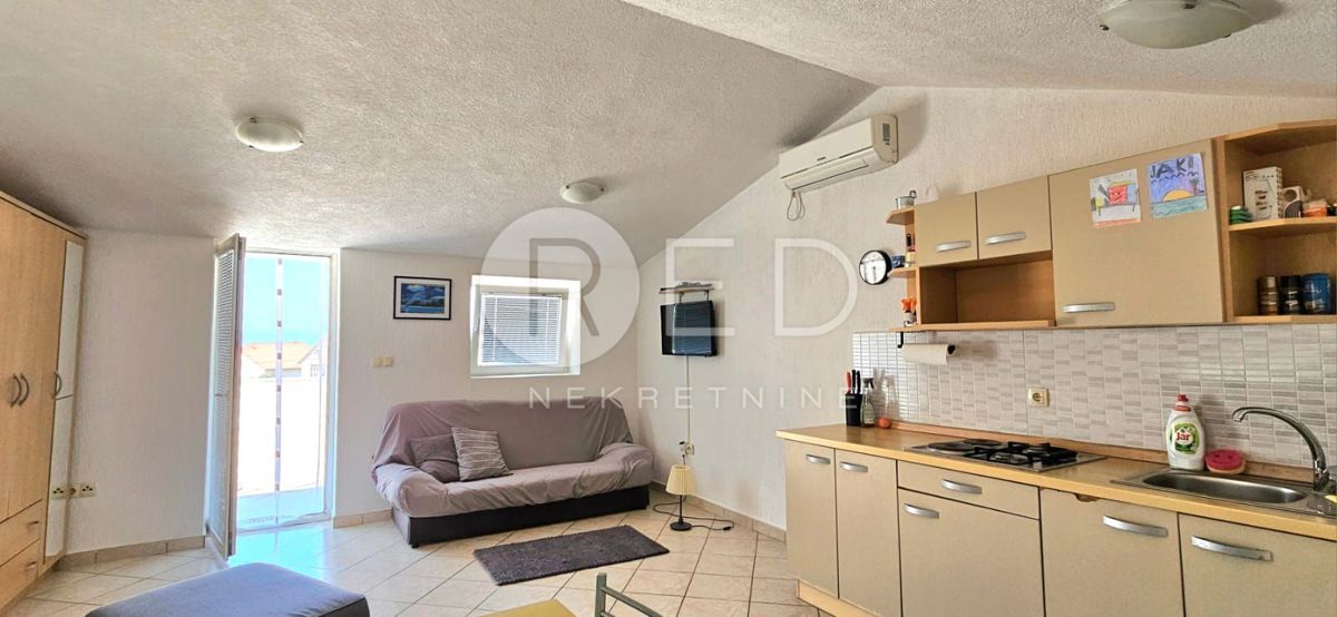 Casa Sveti Vid-Miholjice, Malinska-Dubašnica, MALINSKA , 400m2