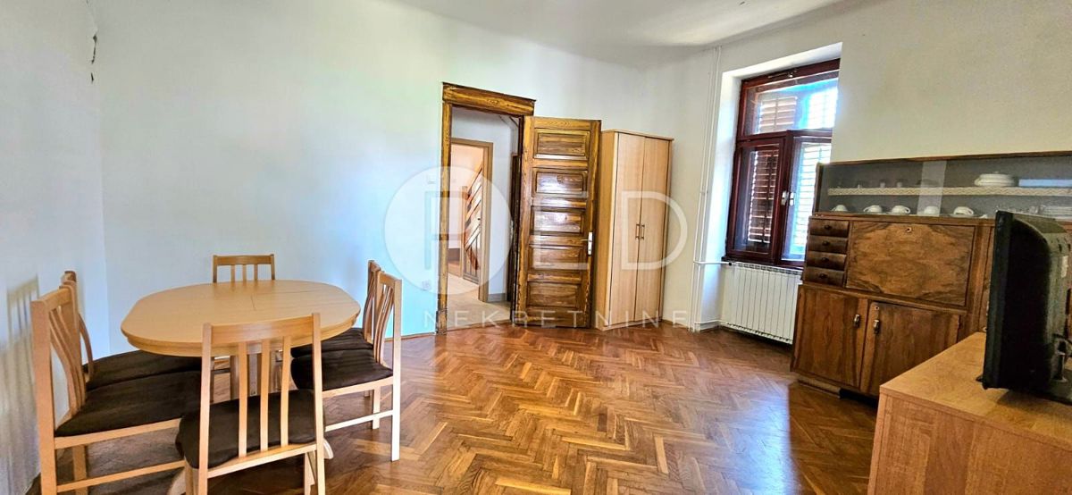 Casa Sveti Vid-Miholjice, Malinska-Dubašnica, MALINSKA , 400m2