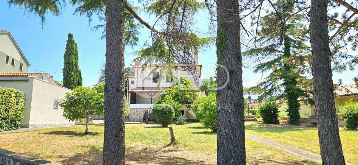 Casa Sveti Vid-Miholjice, Malinska-Dubašnica, MALINSKA , 400m2