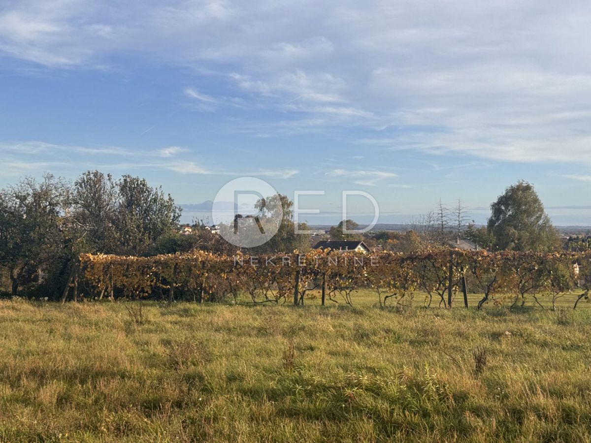 Terreno Celine, Vrbovec, Celine, Vrbovec, Zagrebačka županija, 2.410m2