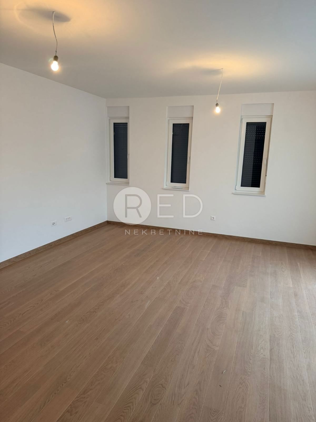 Appartamento Sesvete, 95m2