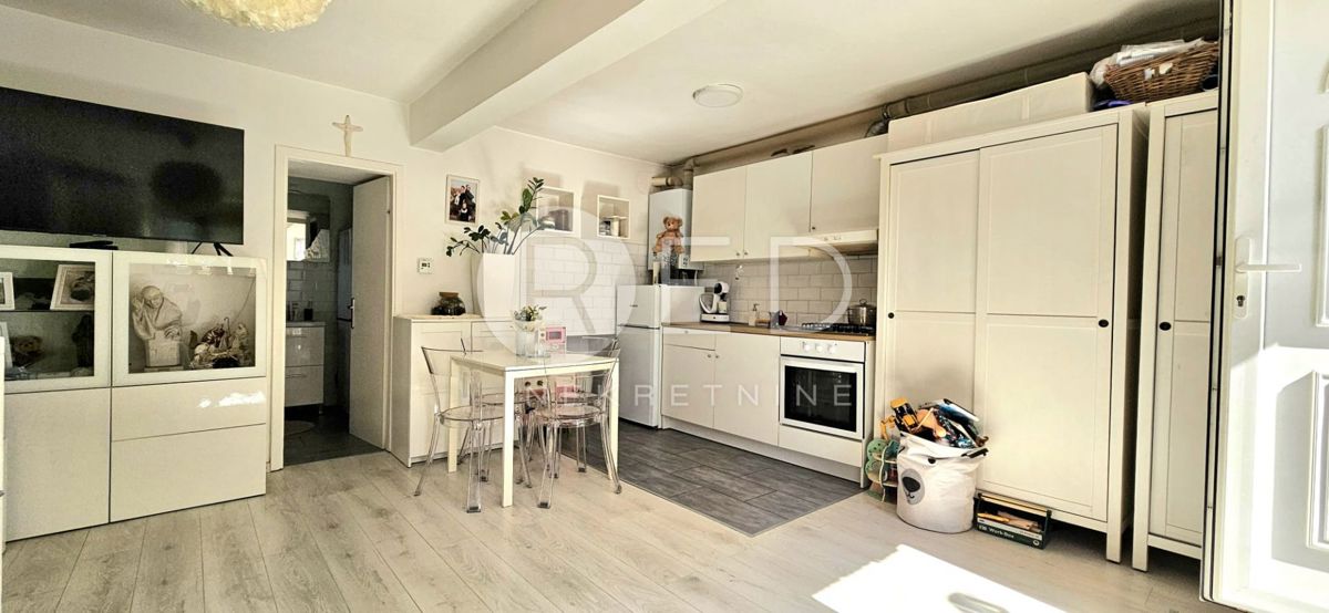 Appartamento Tuškanac, Gornji Grad - Medveščak, DUBRAVKIN PUT, 26m2