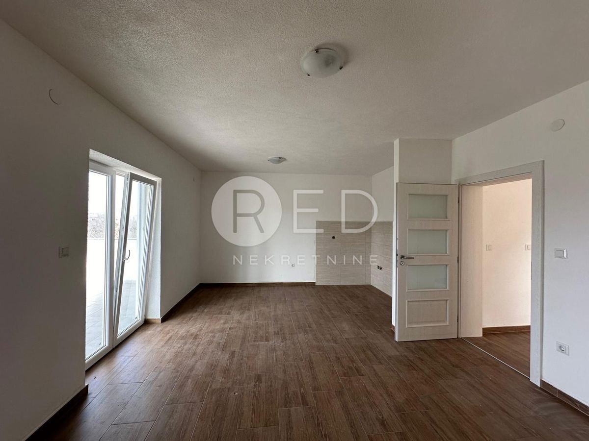 Casa Smilčić, Benkovac, Iza pravoslavne crkve, 447m2