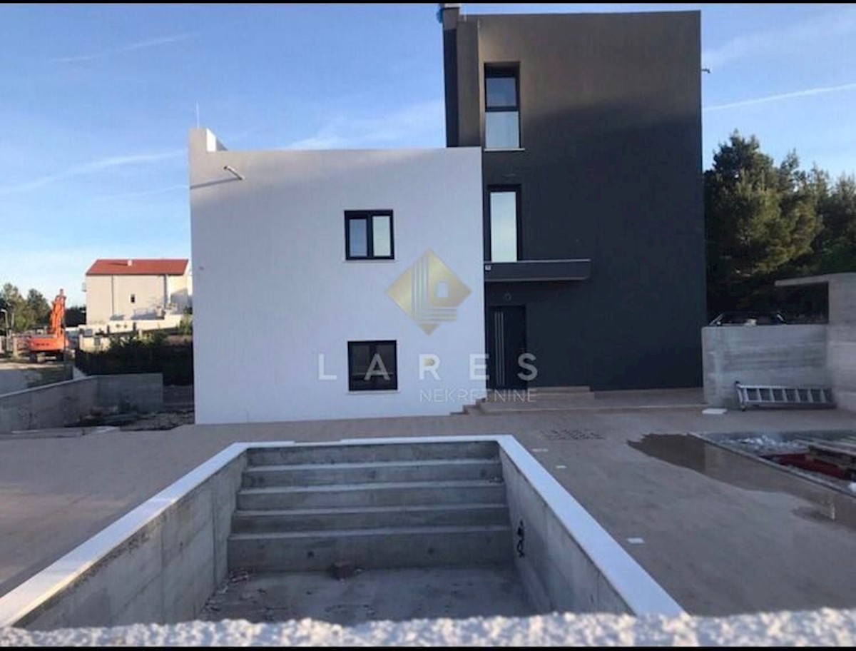 Casa Pridraga, Novigrad, 267m2