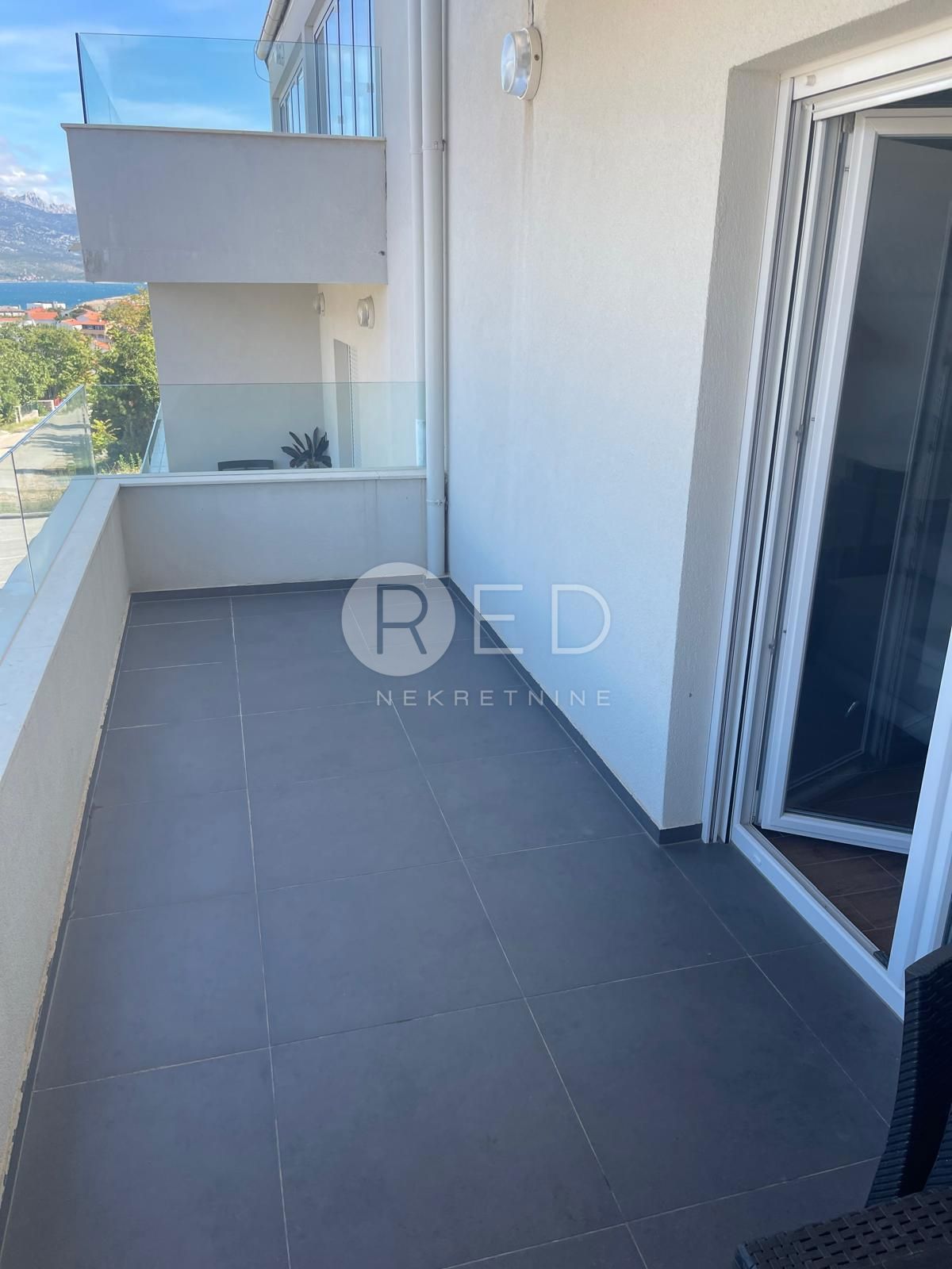 Appartamento Vinjerac, Posedarje, 64m2