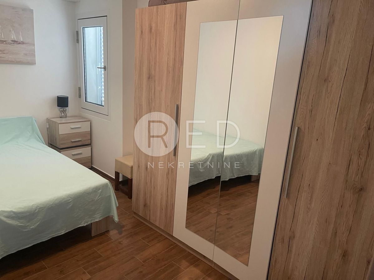 Appartamento Vinjerac, Posedarje, 64m2