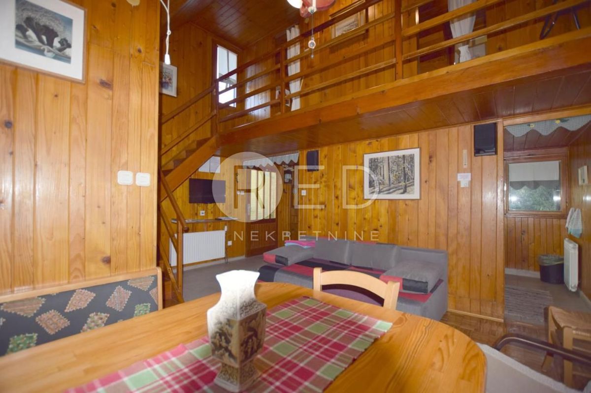 Casa Hajdine, Vrbovsko, 75m2