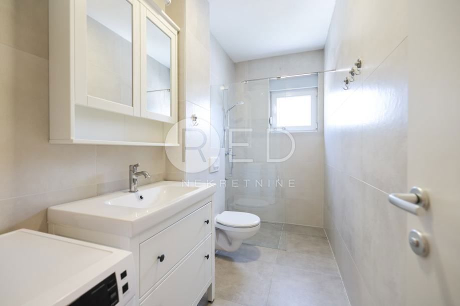 Appartamento Crvene kuće, Zadar, Podgorska, 83m2