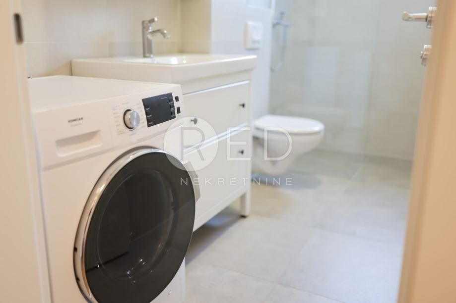 Appartamento Crvene kuće, Zadar, Podgorska, 83m2