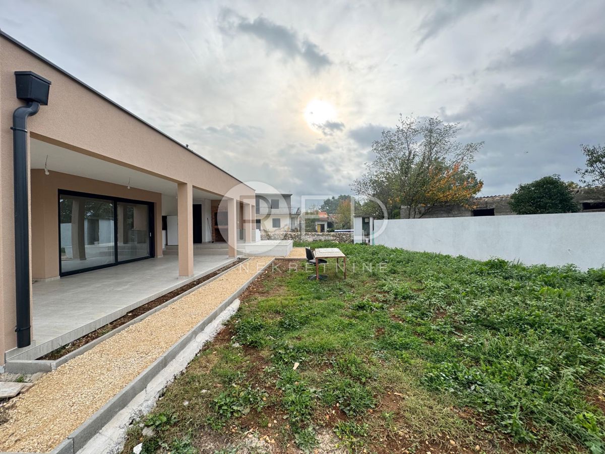 Casa Briševo, Poličnik, 103m2