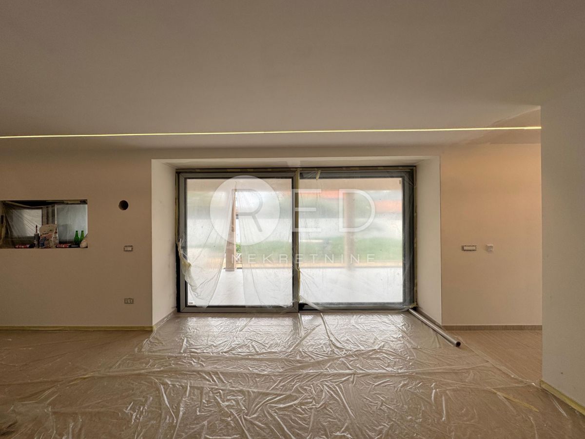 Casa Briševo, Poličnik, 103m2