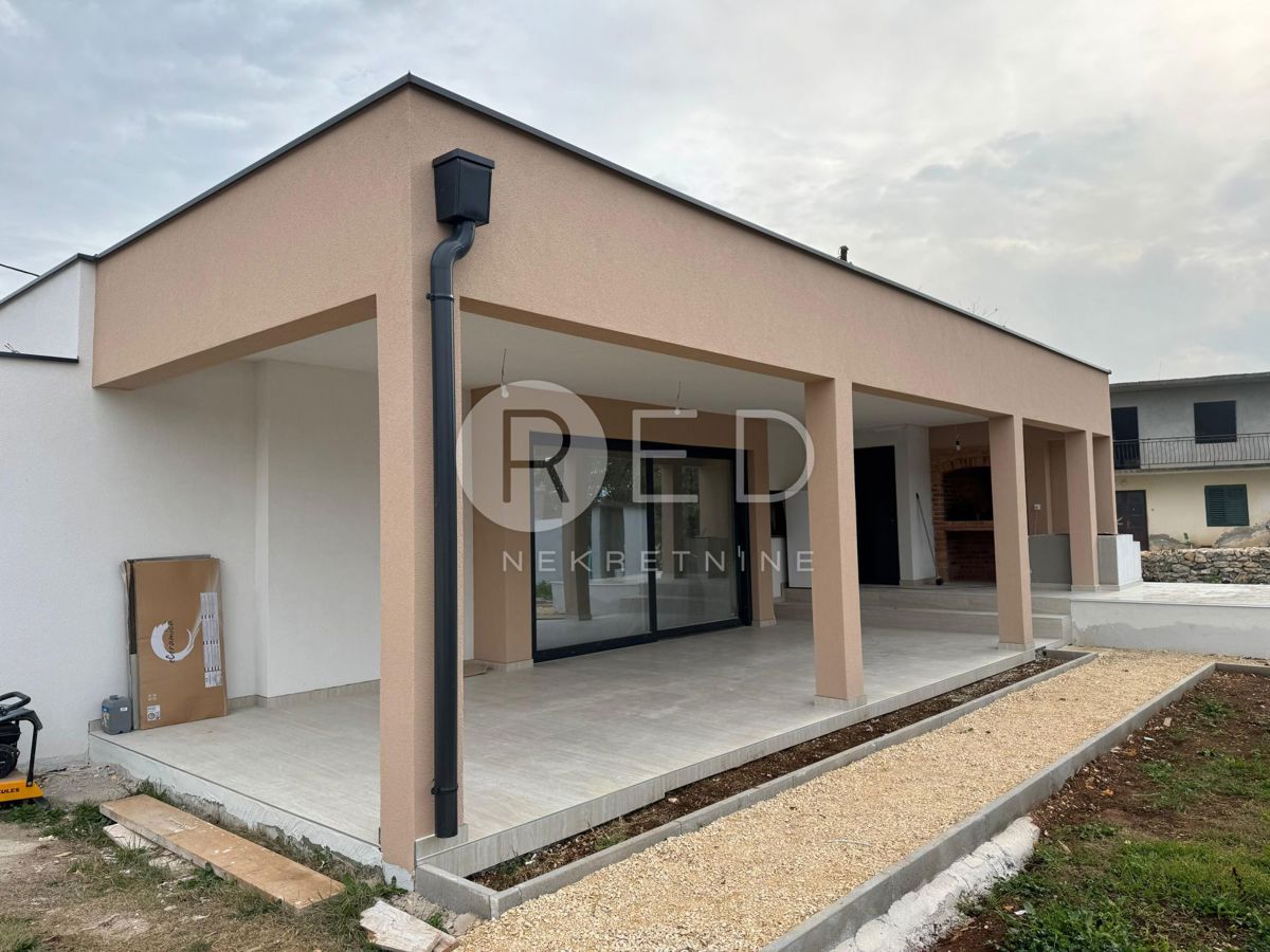 Casa Briševo, Poličnik, 103m2