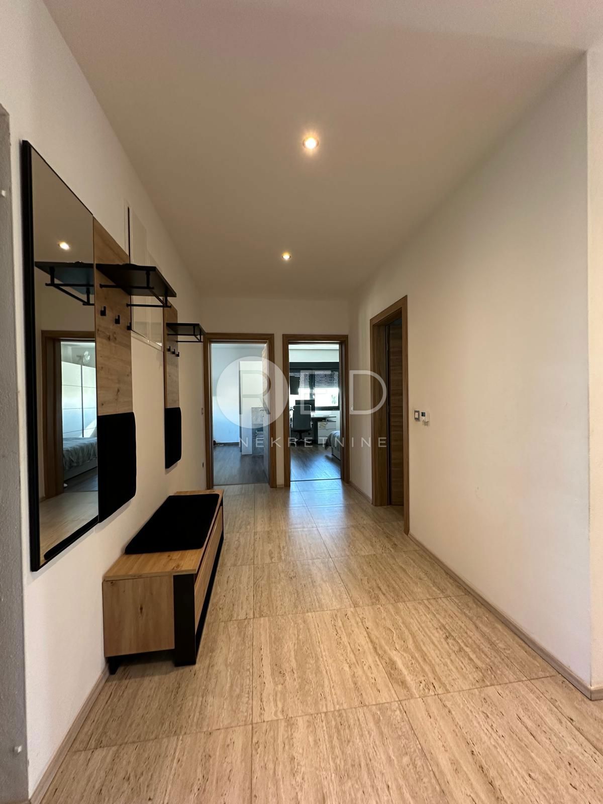 Casa Kakma, Polača, XI Jankolovački Put, 450m2