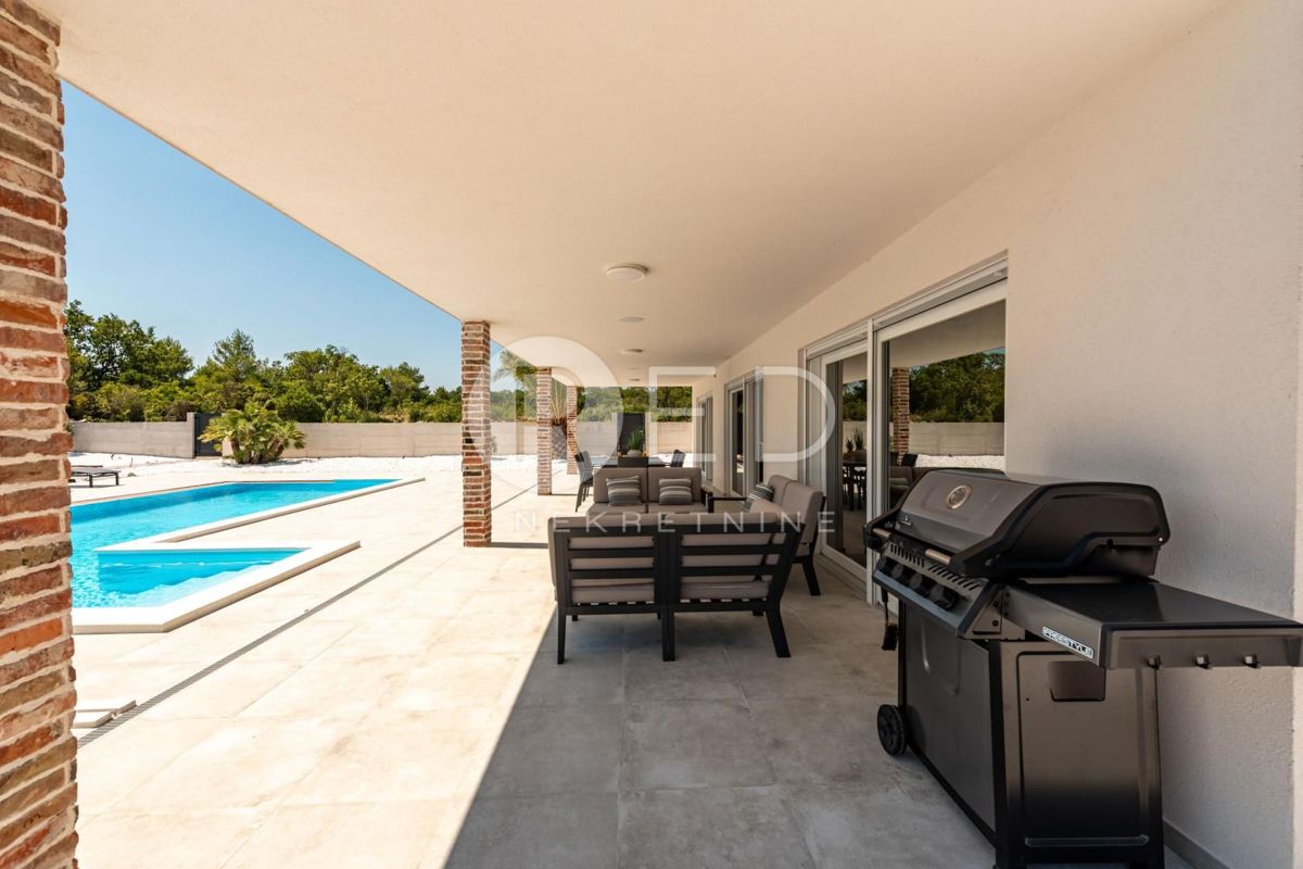 Casa Pridraga, Novigrad, 180m2