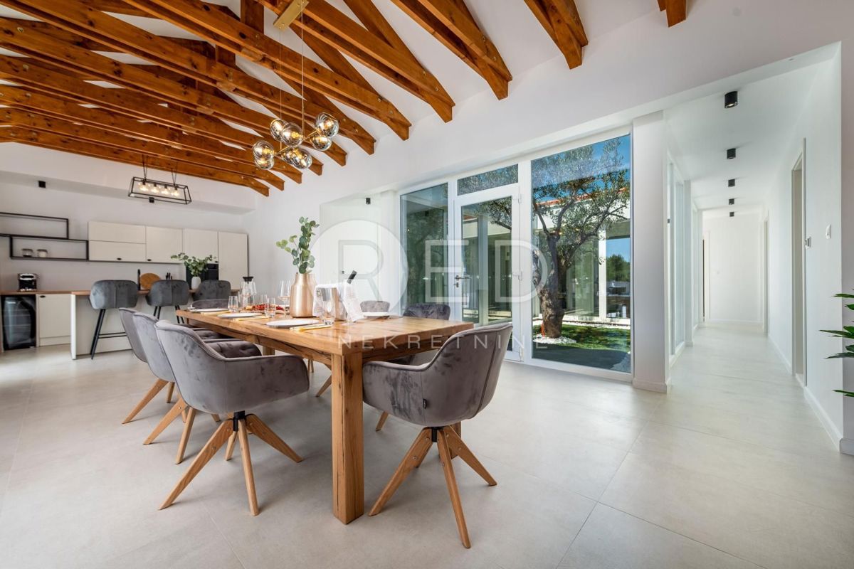 Casa Pridraga, Novigrad, 180m2