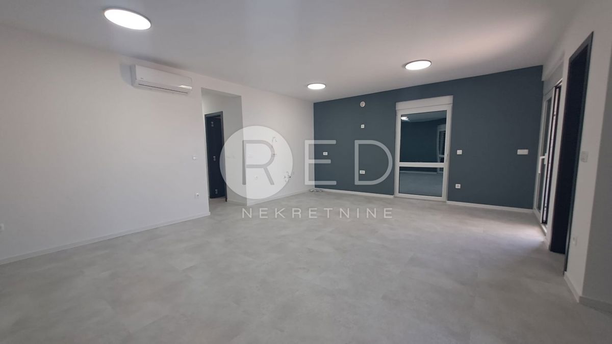 Appartamento Privlaka, Obala Artić, 105m2