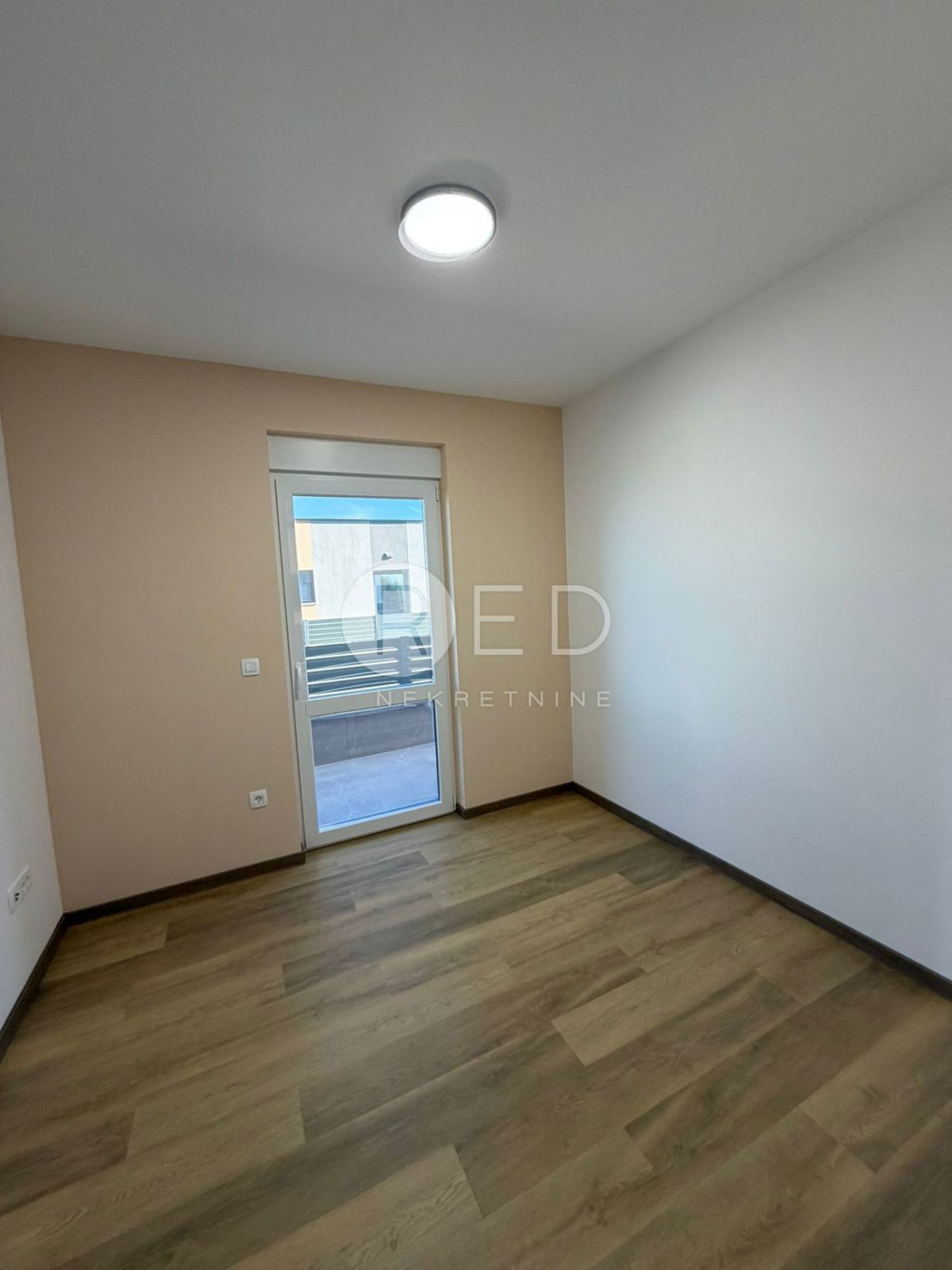 Appartamento Privlaka, Obala Artić, 105m2