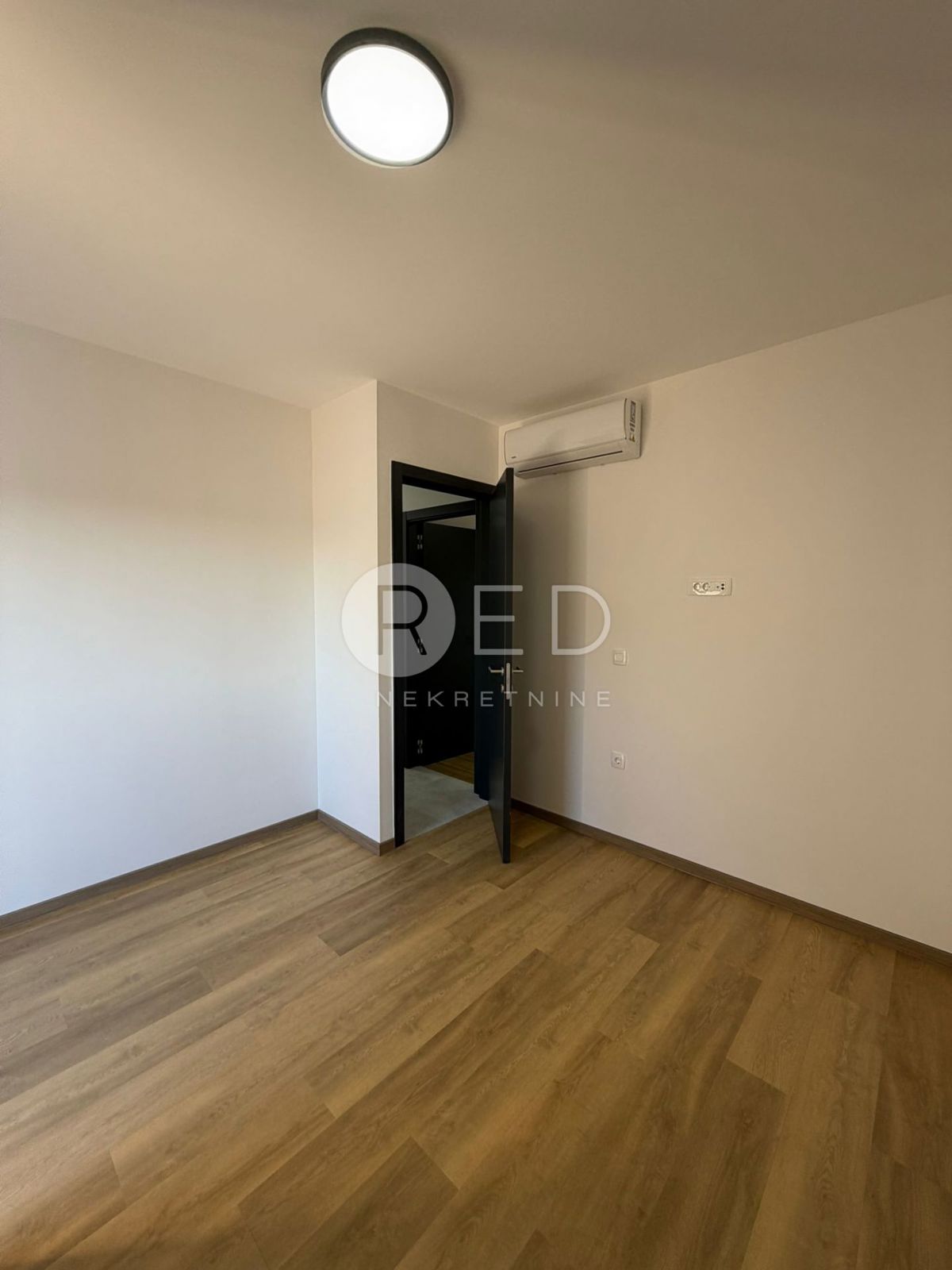 Appartamento Privlaka, Obala Artić, 105m2