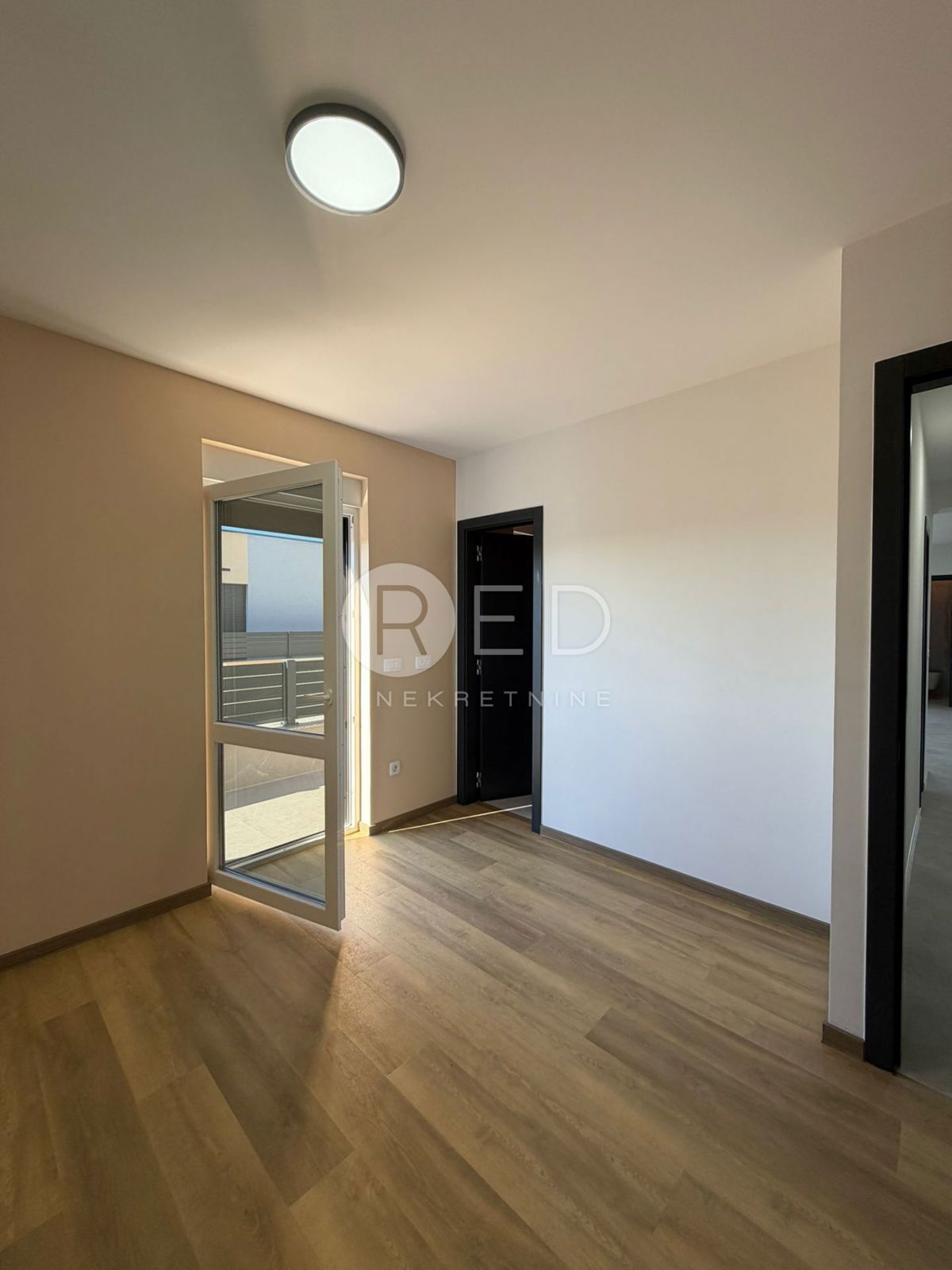 Appartamento Privlaka, Obala Artić, 105m2