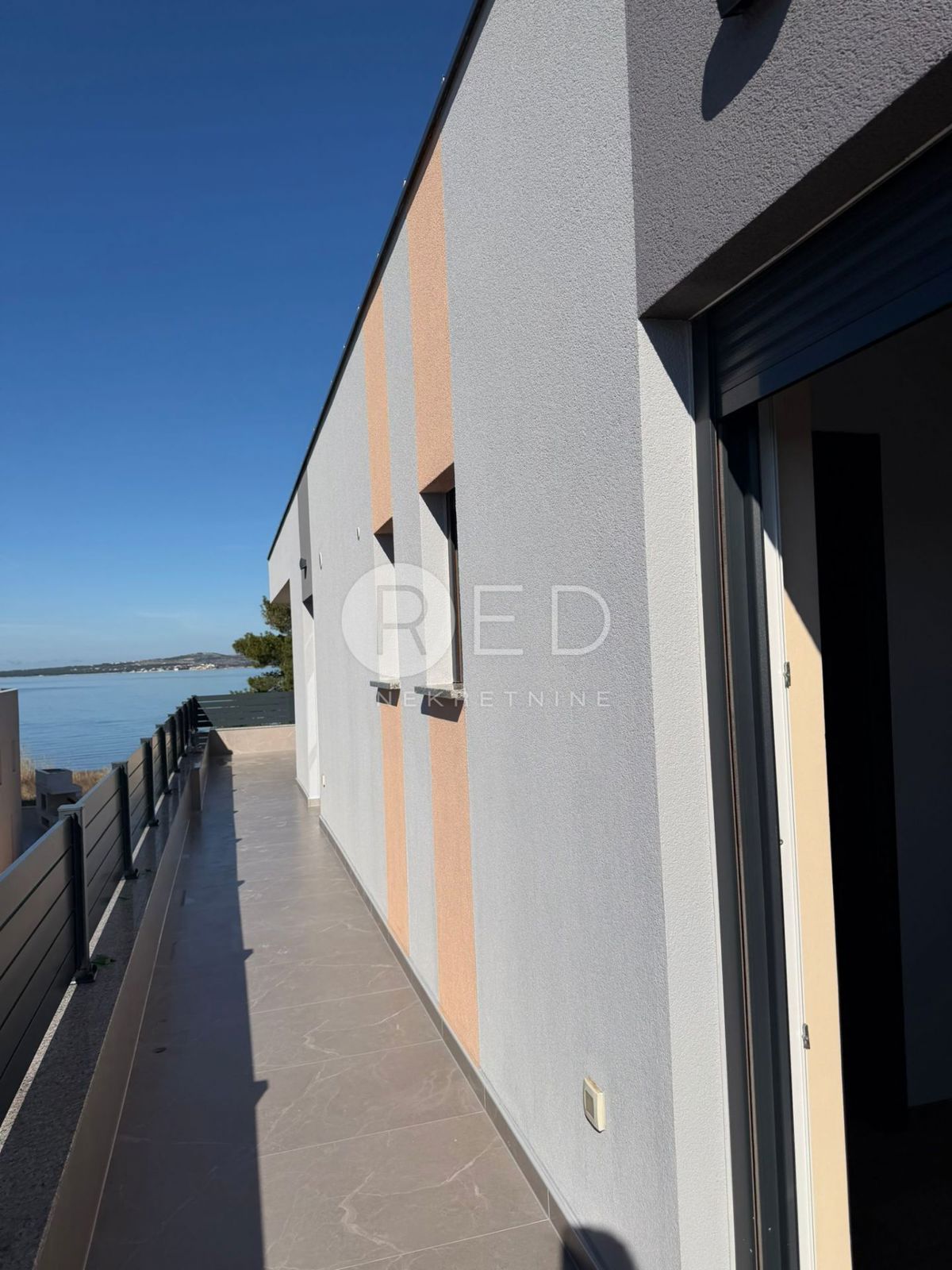 Appartamento Privlaka, Obala Artić, 105m2