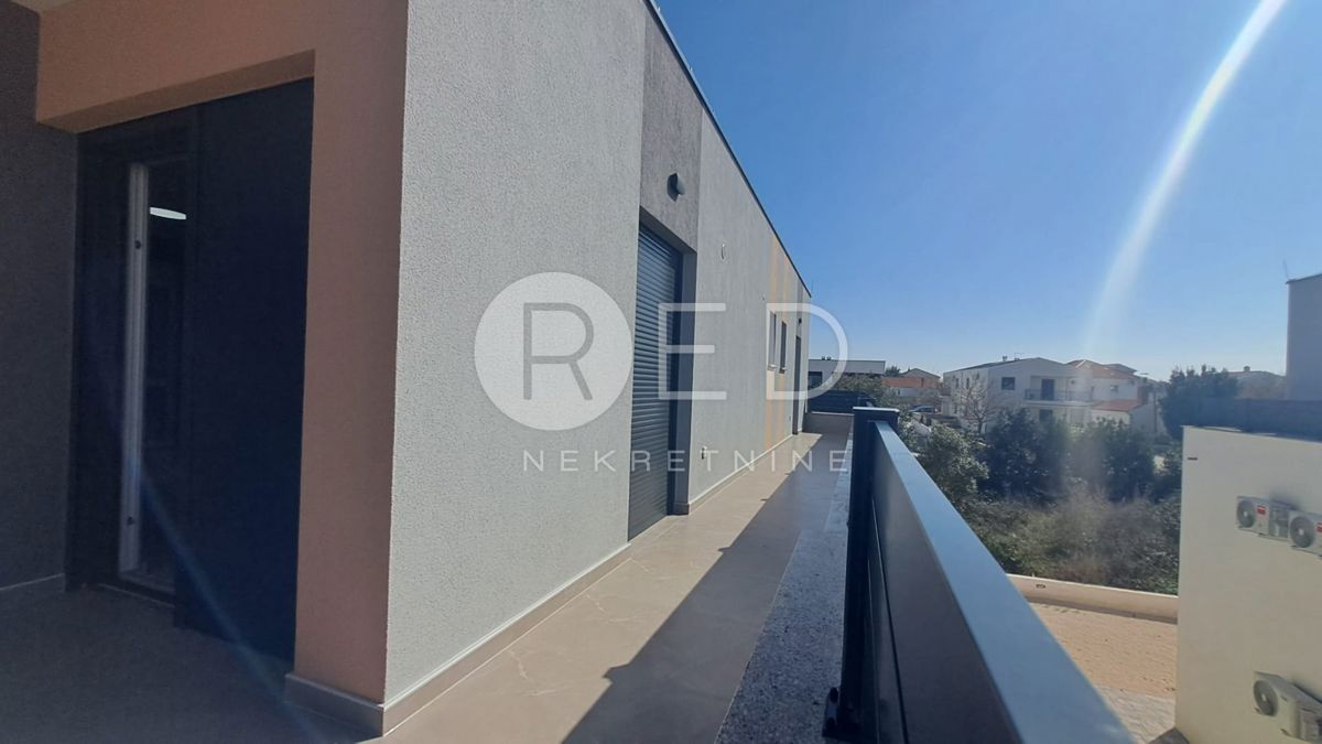 Appartamento Privlaka, Obala Artić, 105m2