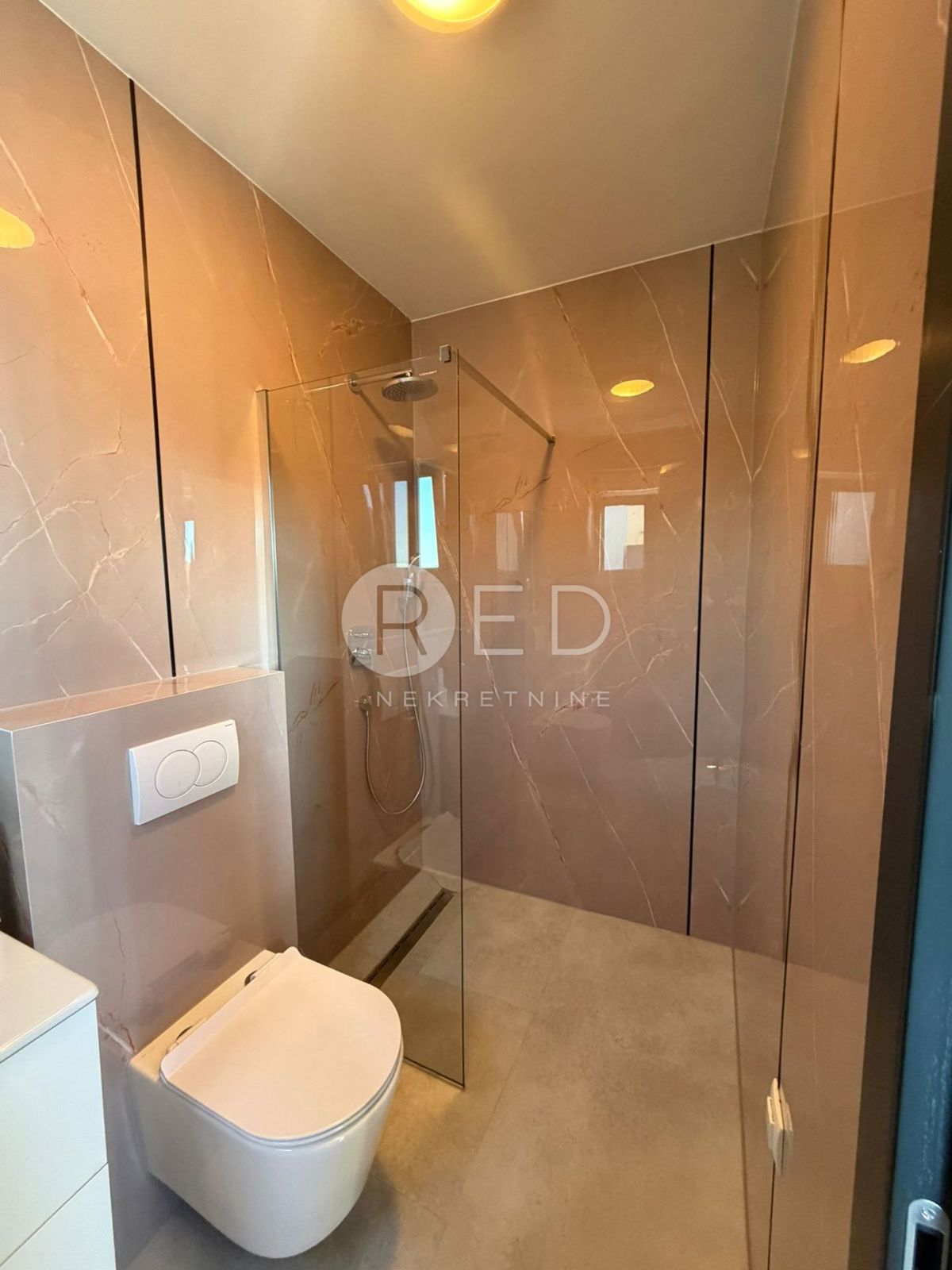 Appartamento Privlaka, Obala Artić, 105m2