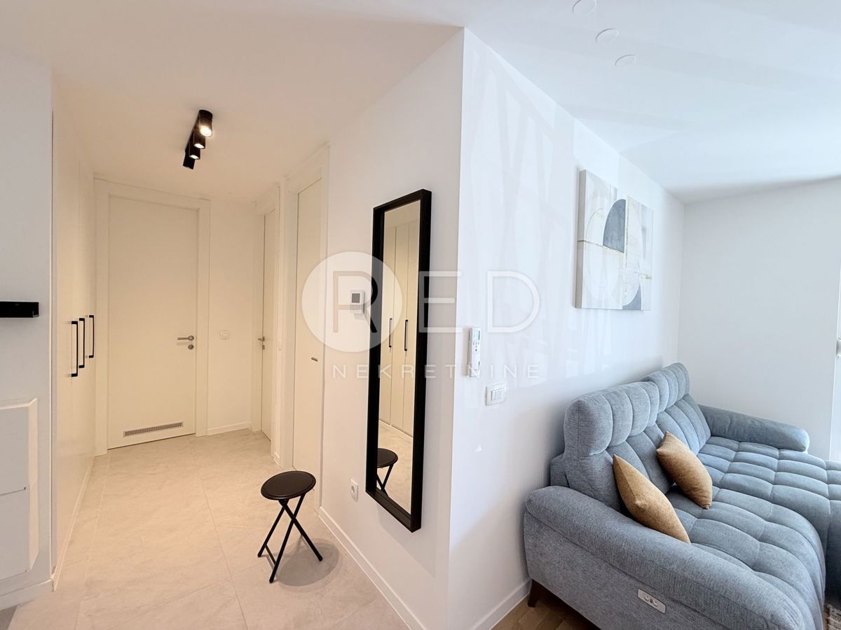 Appartamento Višnjik, Zadar, Nikole Tesle , 62m2