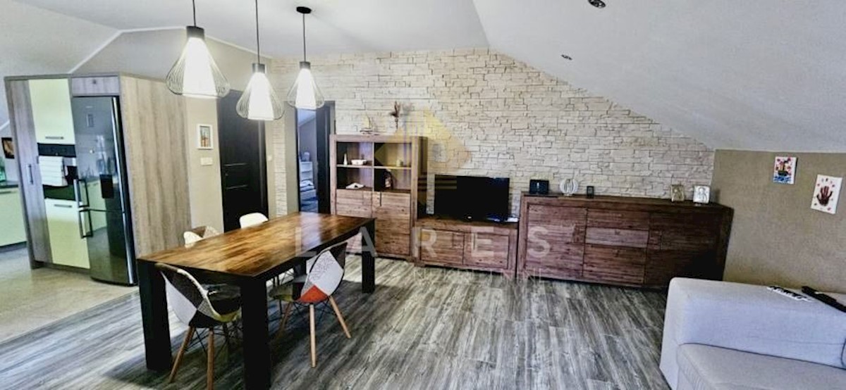 Appartamento Bili brig, Zadar, Rapska, 120m2