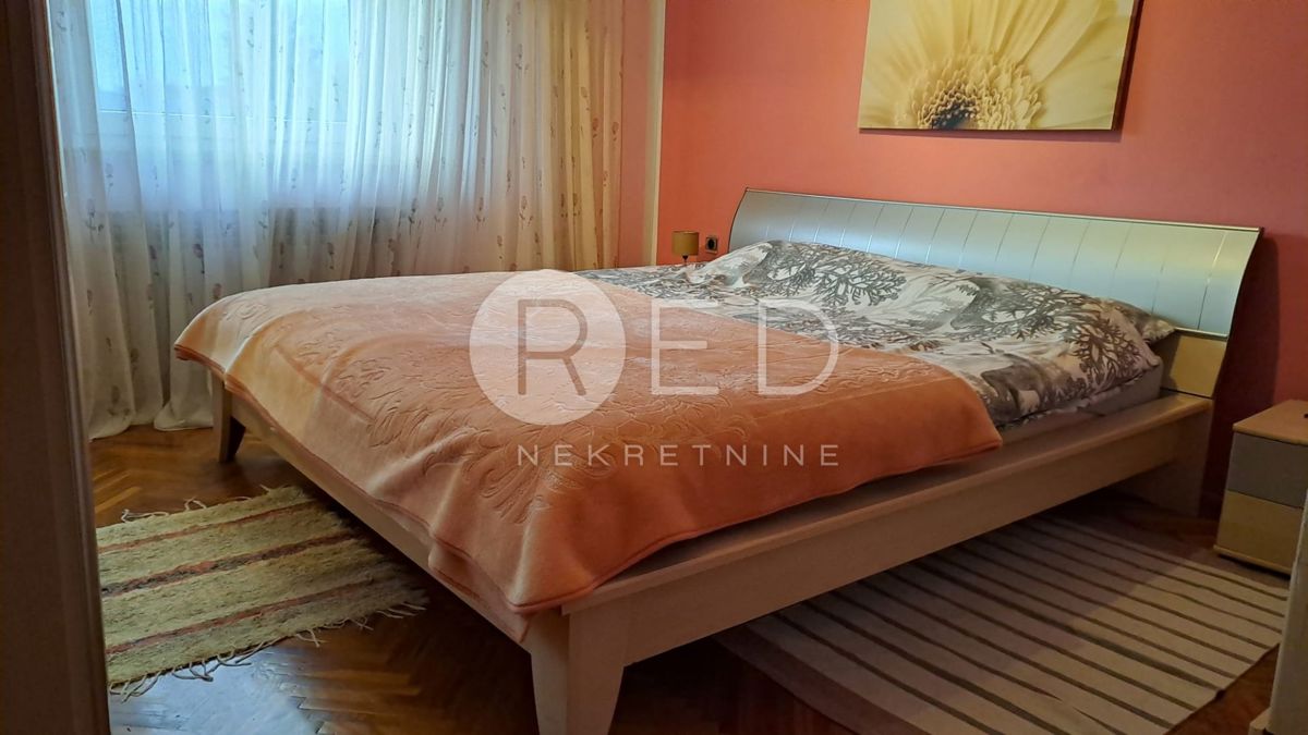 Casa Praulje, Požega, Ulica Sv.Leopolda Mandića, 220m2