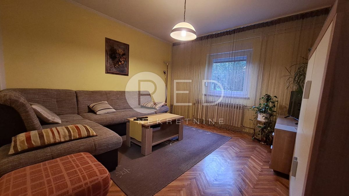 Casa Praulje, Požega, Ulica Sv.Leopolda Mandića, 220m2