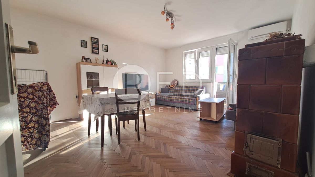 Appartamento Centar, Požega, Ulica Dr. Vlatka Mačeka, 64m2