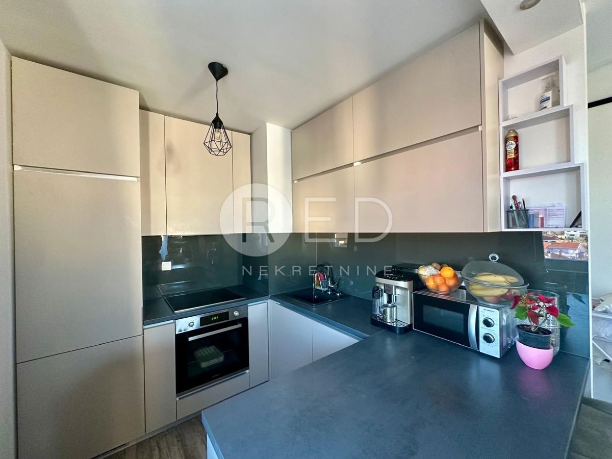 Appartamento Višnjik, Zadar, Nikole Tesle , 59,80m2