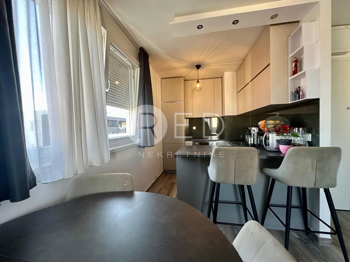 Appartamento Višnjik, Zadar, Nikole Tesle , 59,80m2