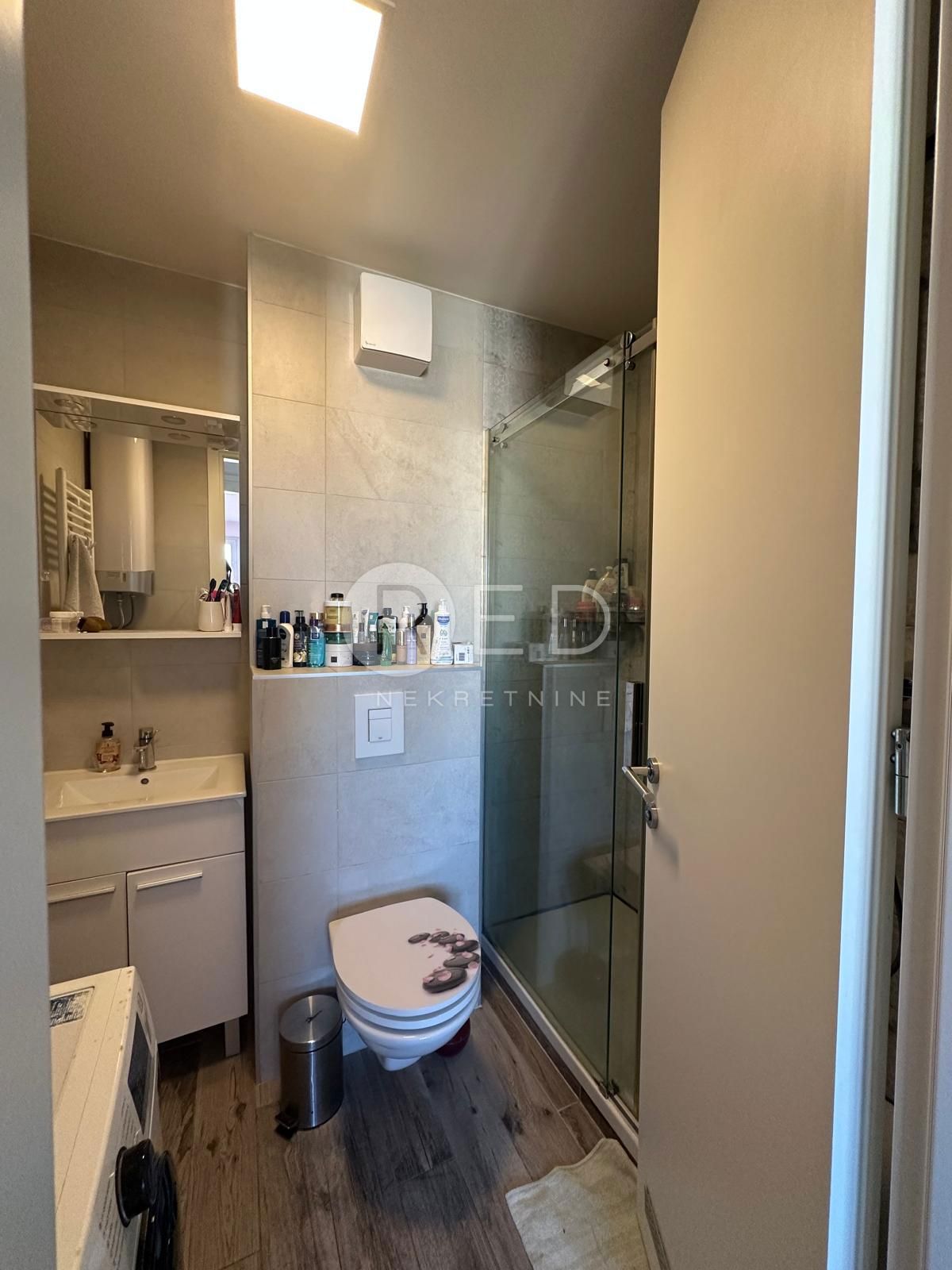 Appartamento Višnjik, Zadar, Nikole Tesle , 59,80m2