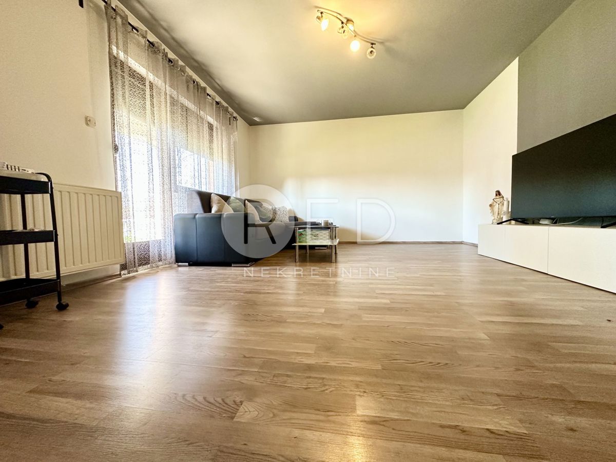 Casa Črnkovec, Velika Gorica - Okolica, 200m2