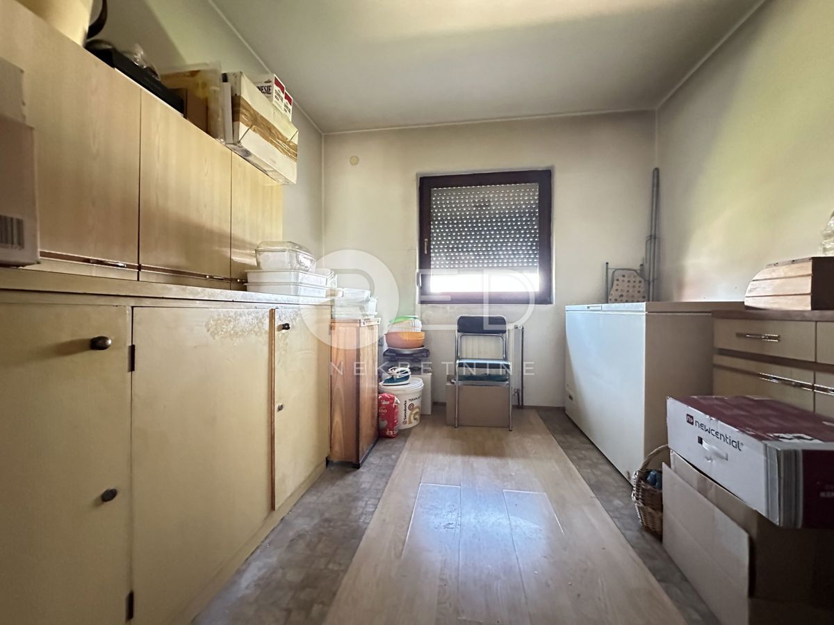 Casa Črnkovec, Velika Gorica - Okolica, 200m2